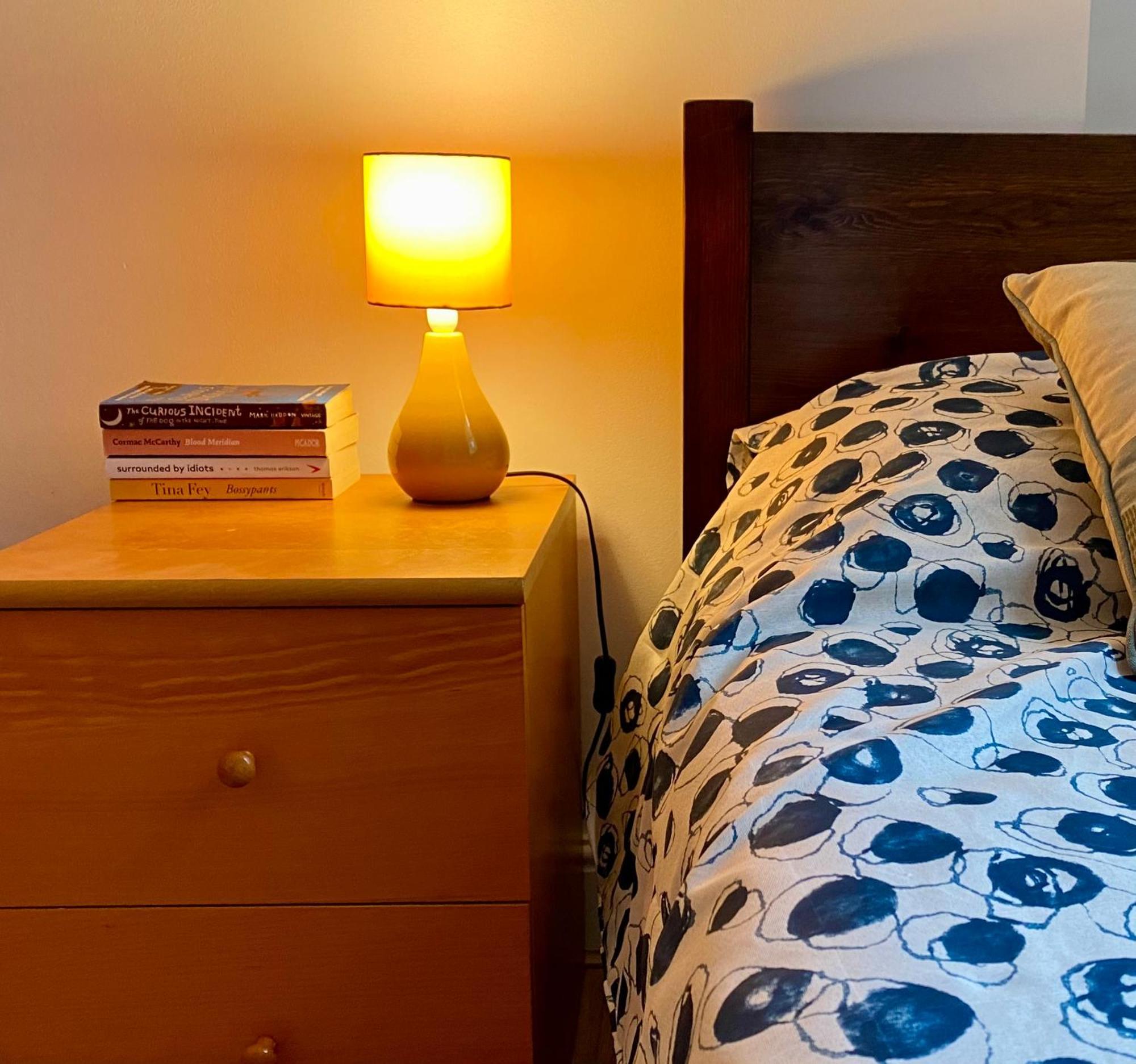 One-Bed Flat, Kensington, Bank Payment To The Host Within 24H From The Reservation Appartement Londen Buitenkant foto